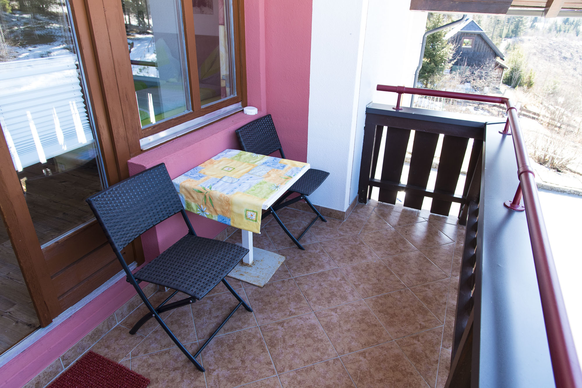 Balkon mit Bergblick